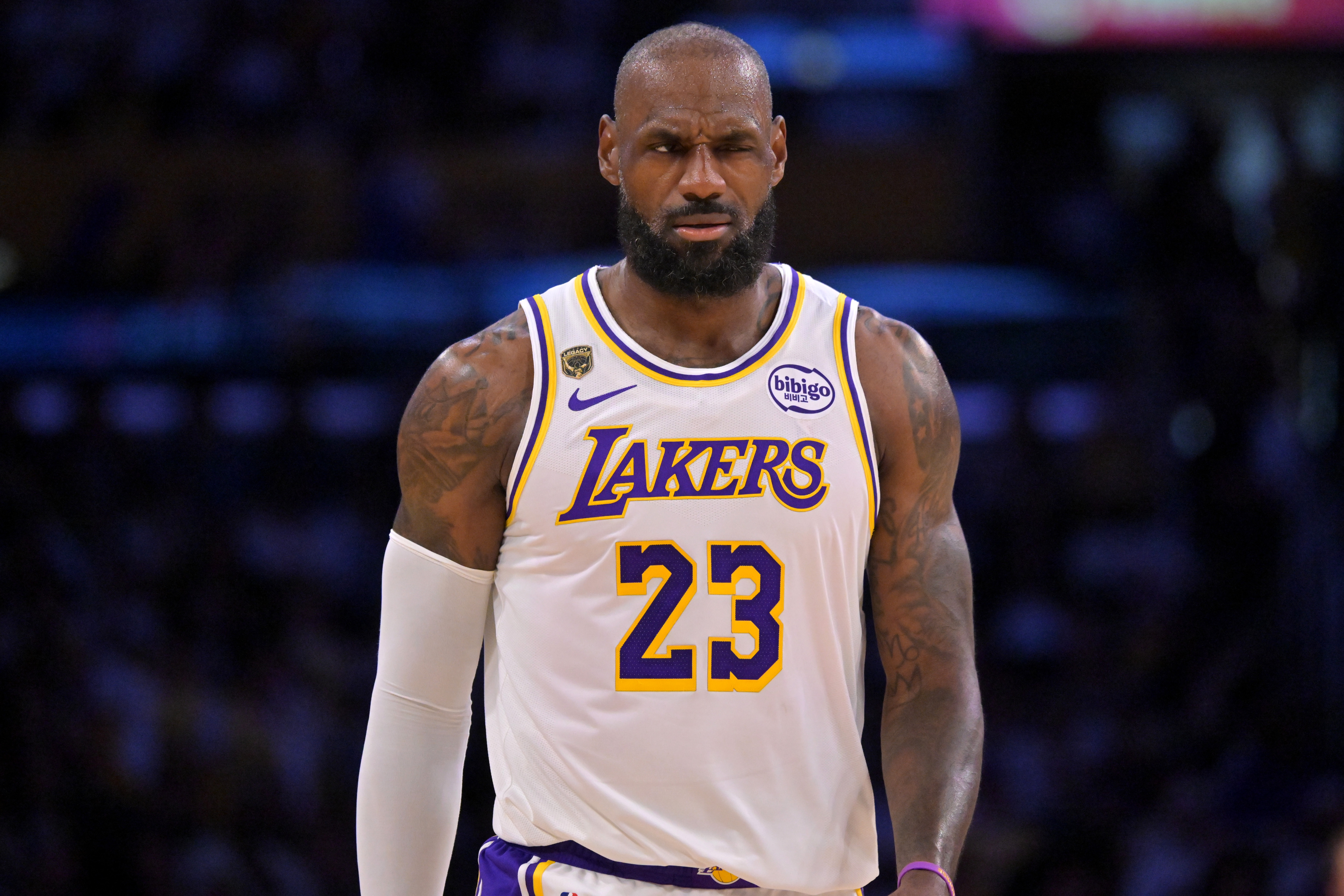 23年生涯终结：詹姆斯 NBA 跨度对比，不在联盟时间仅18年